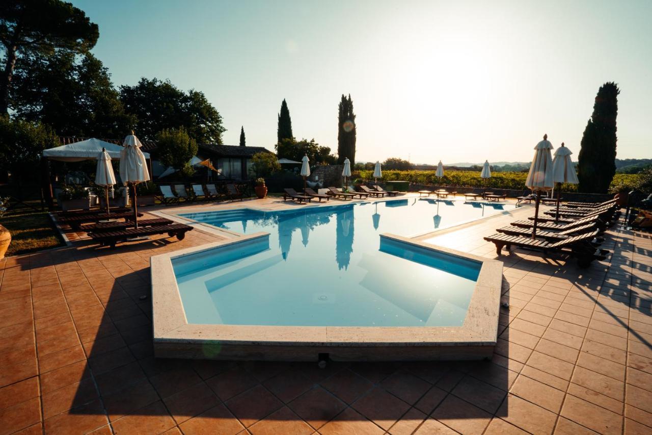 Villa Acquaviva Wine Resort 몬테메라노 외부 사진