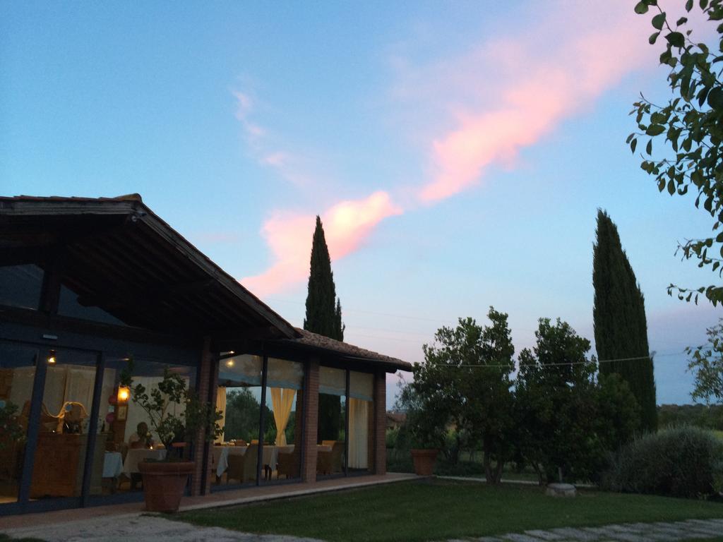Villa Acquaviva Wine Resort 몬테메라노 외부 사진