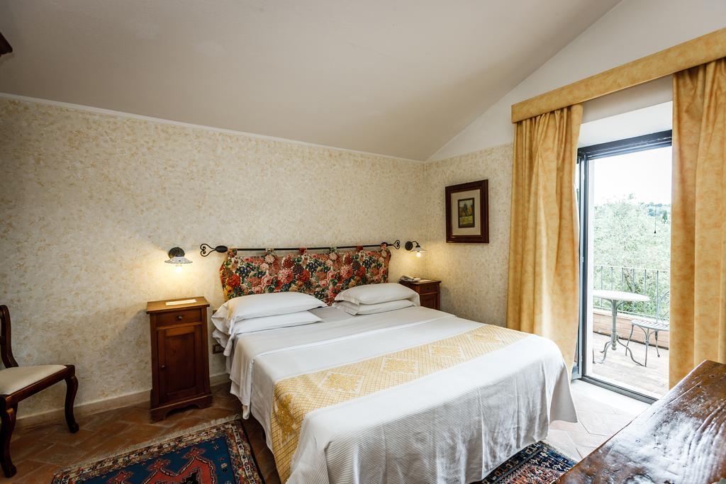 Villa Acquaviva Wine Resort 몬테메라노 외부 사진