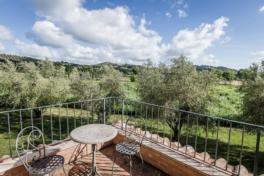 Villa Acquaviva Wine Resort 몬테메라노 외부 사진