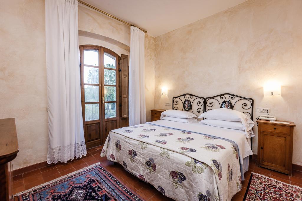 Villa Acquaviva Wine Resort 몬테메라노 외부 사진