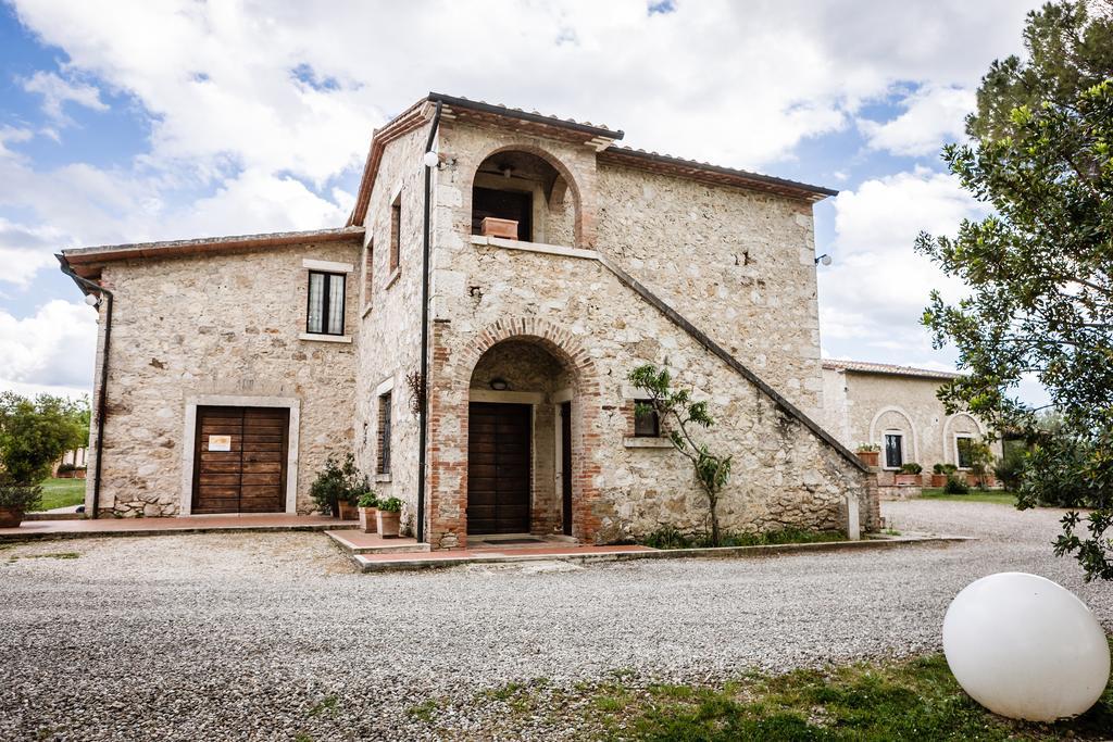 Villa Acquaviva Wine Resort 몬테메라노 외부 사진