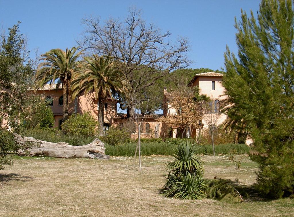 Villa Acquaviva Wine Resort 몬테메라노 외부 사진